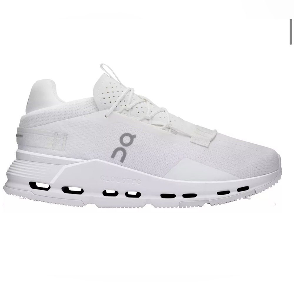 White ON Cloudnova 2